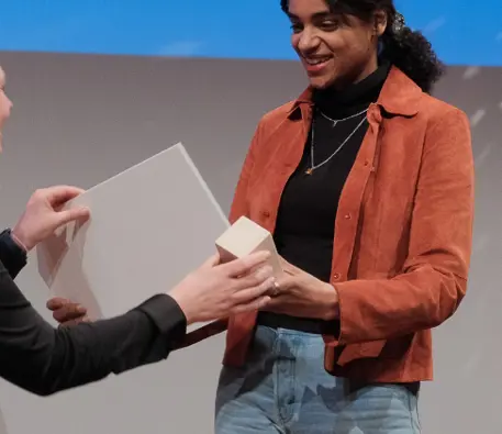 E844a7be2ded61c7a79df09bec82fb51