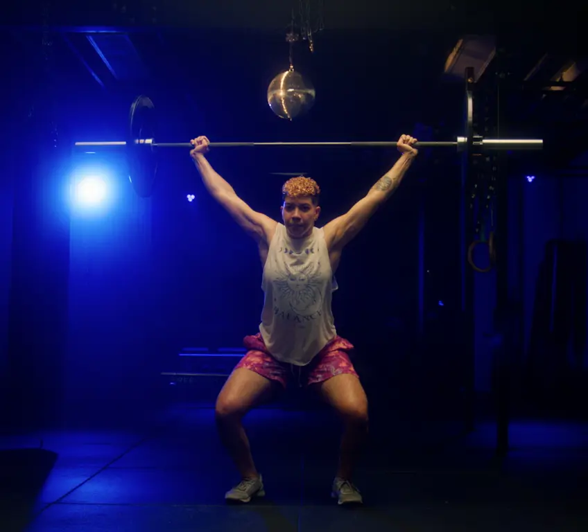 Queergym FINAL DEF Mix Grade 1920 PRORESHQ 00 00 39 02 Still002