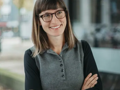 BLYNC DL GOSHORT LOWRES 00005 (1)